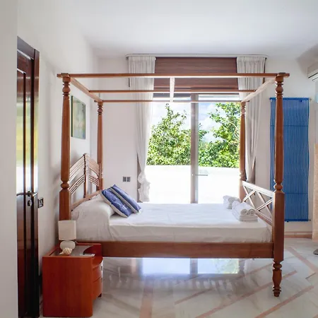 Villa Accogliente Spaziosa Nei Pressi Di Gallipoli *